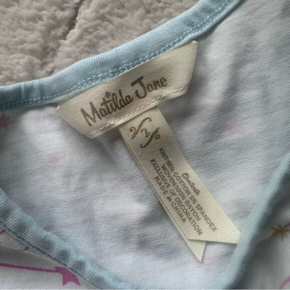 Matilda Jane | White and Green Winter Dreamscape Top | Size 2T - Picture 6 of 9